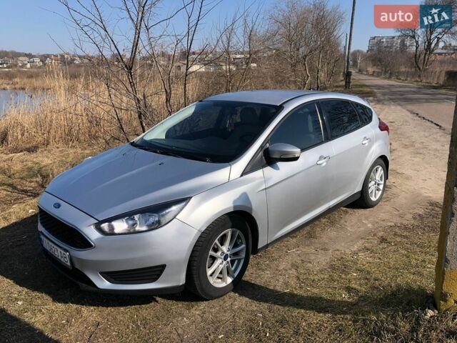 Сірий Форд Фокус, об'ємом двигуна 2 л та пробігом 131 тис. км за 9500 $, фото 1 на Automoto.ua