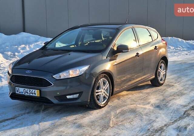 Серый Форд Фокус, объемом двигателя 1.5 л и пробегом 235 тыс. км за 9999 $, фото 1 на Automoto.ua