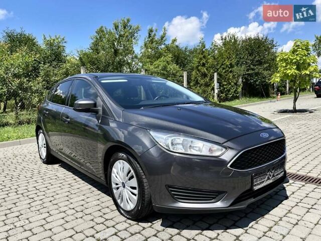 Сірий Форд Фокус, об'ємом двигуна 1.6 л та пробігом 168 тис. км за 8700 $, фото 1 на Automoto.ua