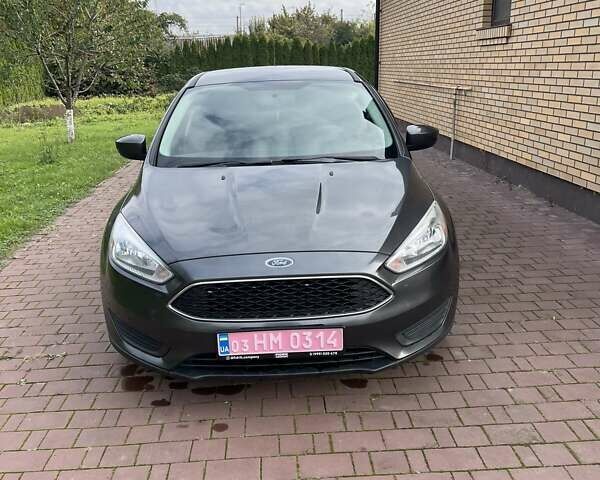 Серый Форд Фокус, объемом двигателя 2.01 л и пробегом 149 тыс. км за 8500 $, фото 1 на Automoto.ua