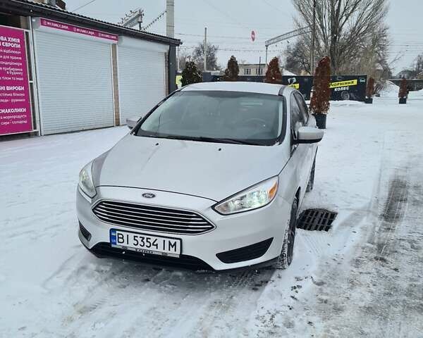 Серый Форд Фокус, объемом двигателя 2 л и пробегом 180 тыс. км за 9300 $, фото 1 на Automoto.ua