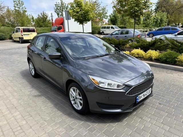 Серый Форд Фокус, объемом двигателя 2 л и пробегом 131 тыс. км за 9800 $, фото 1 на Automoto.ua