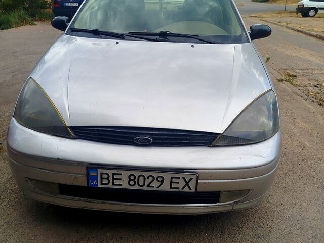 Сірий Форд Фокус, об'ємом двигуна 2 л та пробігом 300 тис. км за 1800 $, фото 1 на Automoto.ua