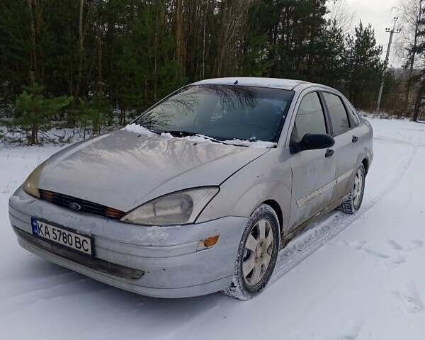 Сірий Форд Фокус, об'ємом двигуна 2 л та пробігом 325 тис. км за 1750 $, фото 1 на Automoto.ua