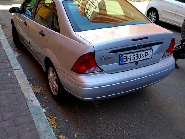 Сірий Форд Фокус, об'ємом двигуна 2 л та пробігом 97 тис. км за 2900 $, фото 1 на Automoto.ua