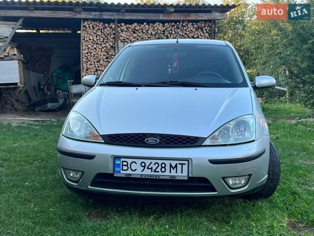 Сірий Форд Фокус, об'ємом двигуна 1.6 л та пробігом 300 тис. км за 3300 $, фото 1 на Automoto.ua