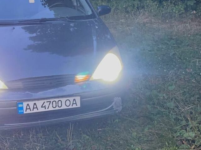 Сірий Форд Фокус, об'ємом двигуна 2 л та пробігом 250 тис. км за 2400 $, фото 1 на Automoto.ua