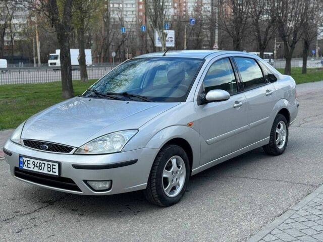 Серый Форд Фокус, объемом двигателя 1.6 л и пробегом 112 тыс. км за 4100 $, фото 1 на Automoto.ua