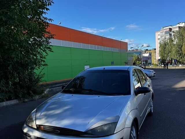 Сірий Форд Фокус, об'ємом двигуна 2 л та пробігом 157 тис. км за 3100 $, фото 1 на Automoto.ua