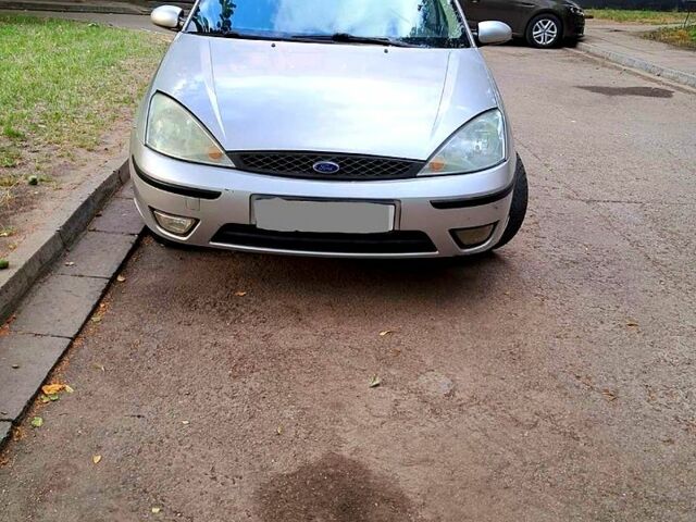 Серый Форд Фокус, объемом двигателя 1.8 л и пробегом 0 тыс. км за 2400 $, фото 1 на Automoto.ua