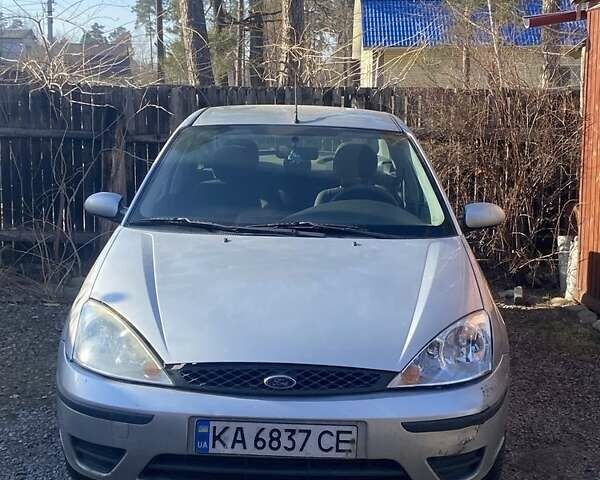 Серый Форд Фокус, объемом двигателя 1.6 л и пробегом 277 тыс. км за 1600 $, фото 1 на Automoto.ua