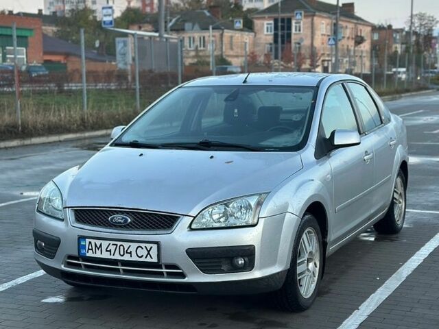 Сірий Форд Фокус, об'ємом двигуна 1.6 л та пробігом 164 тис. км за 3500 $, фото 1 на Automoto.ua