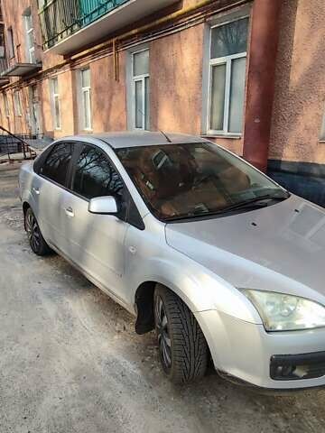 Сірий Форд Фокус, об'ємом двигуна 1.6 л та пробігом 204 тис. км за 4900 $, фото 1 на Automoto.ua