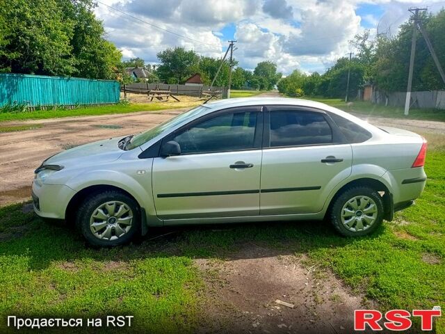 Сірий Форд Фокус, об'ємом двигуна 1.6 л та пробігом 220 тис. км за 4500 $, фото 1 на Automoto.ua