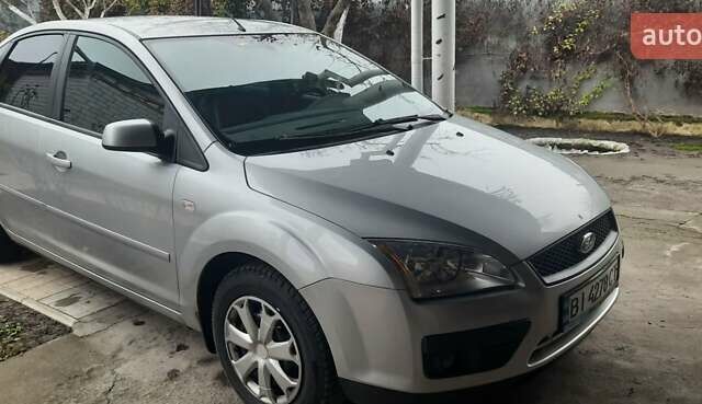Сірий Форд Фокус, об'ємом двигуна 1.6 л та пробігом 168 тис. км за 6000 $, фото 1 на Automoto.ua
