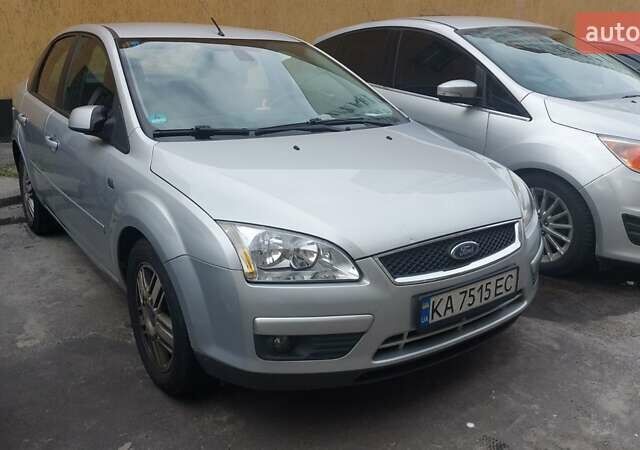 Серый Форд Фокус, объемом двигателя 1.6 л и пробегом 190 тыс. км за 4200 $, фото 1 на Automoto.ua