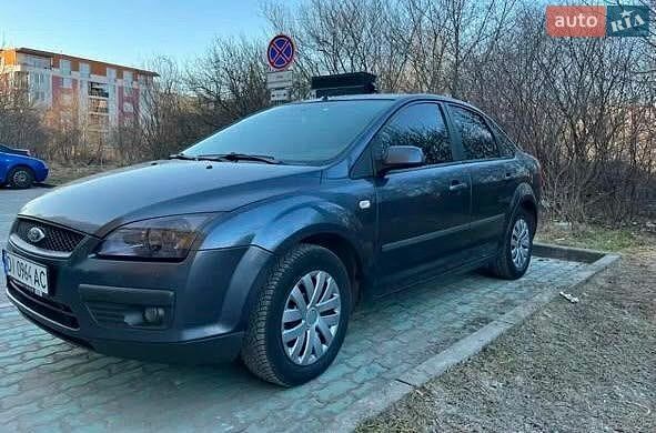 Сірий Форд Фокус, об'ємом двигуна 1.6 л та пробігом 265 тис. км за 4000 $, фото 1 на Automoto.ua