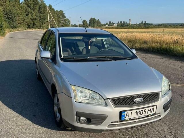 Сірий Форд Фокус, об'ємом двигуна 1.6 л та пробігом 254 тис. км за 3800 $, фото 1 на Automoto.ua