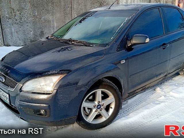 Серый Форд Фокус, объемом двигателя 1.6 л и пробегом 1600 тыс. км за 5900 $, фото 1 на Automoto.ua