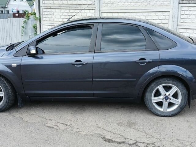 Сірий Форд Фокус, об'ємом двигуна 0 л та пробігом 160 тис. км за 4801 $, фото 1 на Automoto.ua