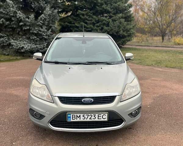 Серый Форд Фокус, объемом двигателя 1.6 л и пробегом 282 тыс. км за 5000 $, фото 1 на Automoto.ua