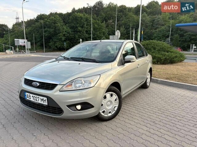 Сірий Форд Фокус, об'ємом двигуна 1.6 л та пробігом 280 тис. км за 4600 $, фото 1 на Automoto.ua