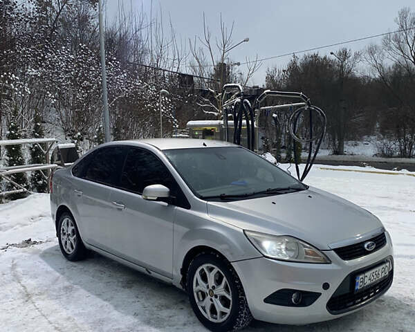 Серый Форд Фокус, объемом двигателя 1.6 л и пробегом 331 тыс. км за 4100 $, фото 1 на Automoto.ua
