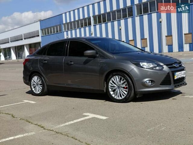 Серый Форд Фокус, объемом двигателя 2 л и пробегом 209 тыс. км за 7000 $, фото 1 на Automoto.ua