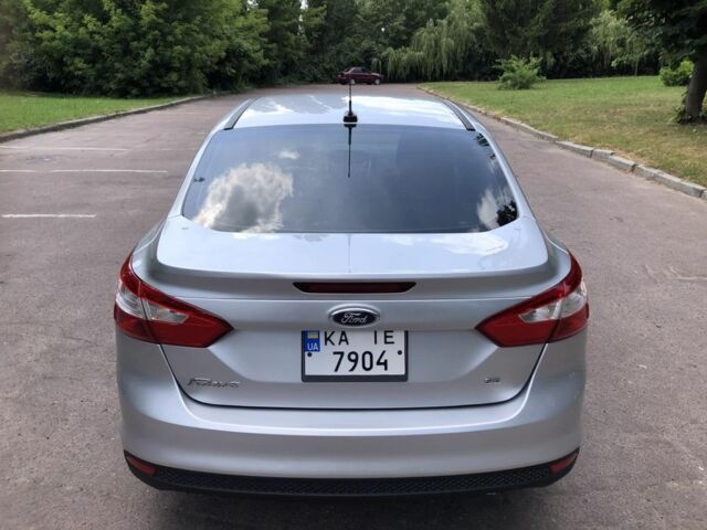 Сірий Форд Фокус, об'ємом двигуна 2 л та пробігом 250 тис. км за 5500 $, фото 1 на Automoto.ua