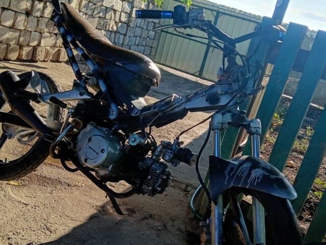 Сірий Форд Фокус, об'ємом двигуна 2 л та пробігом 168 тис. км за 6000 $, фото 1 на Automoto.ua