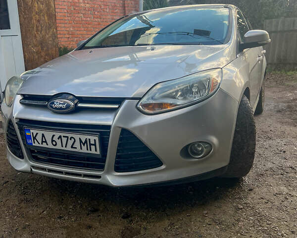 Сірий Форд Фокус, об'ємом двигуна 2 л та пробігом 186 тис. км за 7500 $, фото 1 на Automoto.ua