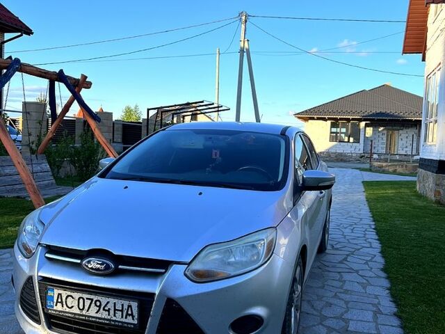 Серый Форд Фокус, объемом двигателя 1.8 л и пробегом 221 тыс. км за 8400 $, фото 1 на Automoto.ua