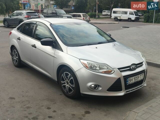 Сірий Форд Фокус, об'ємом двигуна 2 л та пробігом 262 тис. км за 6999 $, фото 1 на Automoto.ua