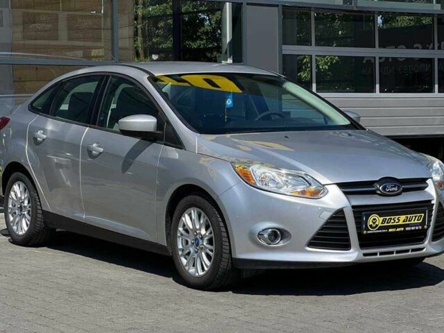 Серый Форд Фокус, объемом двигателя 2 л и пробегом 214 тыс. км за 7900 $, фото 1 на Automoto.ua