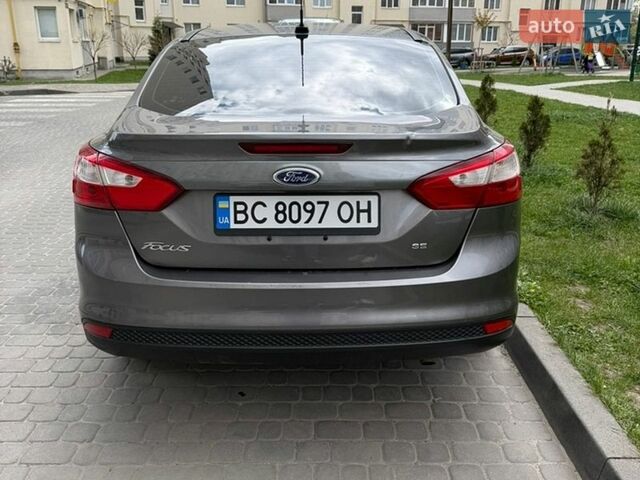 Серый Форд Фокус, объемом двигателя 2 л и пробегом 158 тыс. км за 6000 $, фото 1 на Automoto.ua