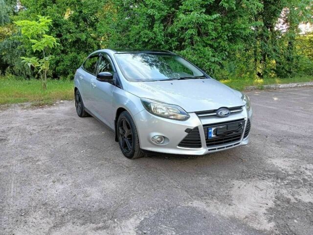 Серый Форд Фокус, объемом двигателя 1.6 л и пробегом 235 тыс. км за 6300 $, фото 1 на Automoto.ua