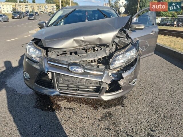 Сірий Форд Фокус, об'ємом двигуна 2 л та пробігом 173 тис. км за 3200 $, фото 1 на Automoto.ua