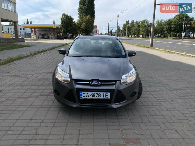 Серый Форд Фокус, объемом двигателя 2 л и пробегом 147 тыс. км за 7100 $, фото 1 на Automoto.ua