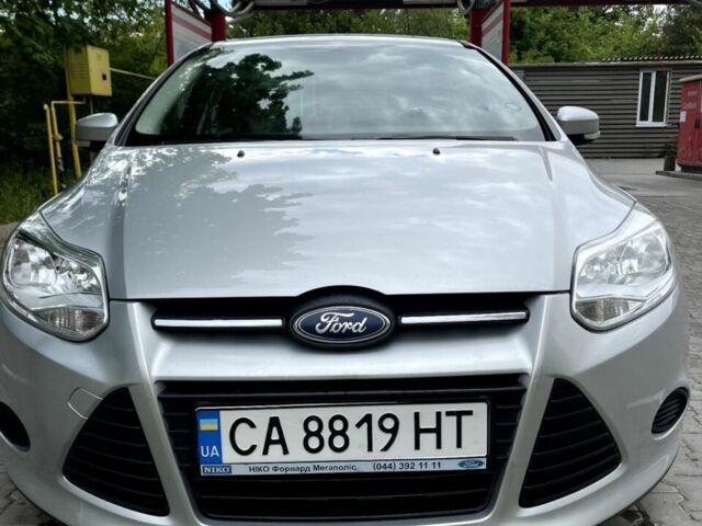 Сірий Форд Фокус, об'ємом двигуна 1 л та пробігом 119 тис. км за 7000 $, фото 1 на Automoto.ua