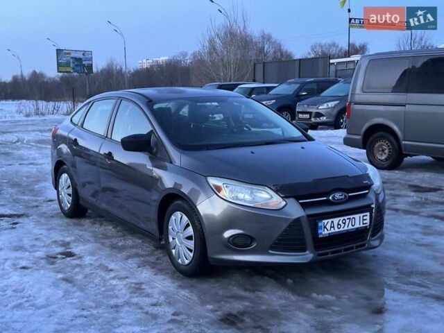 Серый Форд Фокус, объемом двигателя 2 л и пробегом 196 тыс. км за 7000 $, фото 1 на Automoto.ua
