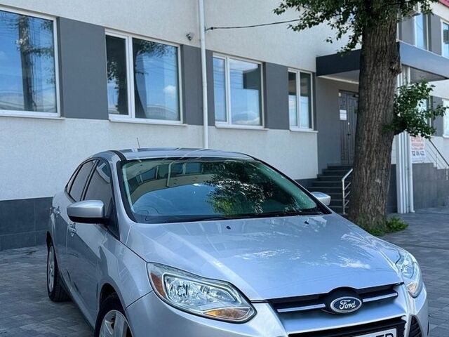 Сірий Форд Фокус, об'ємом двигуна 2 л та пробігом 212 тис. км за 6400 $, фото 1 на Automoto.ua