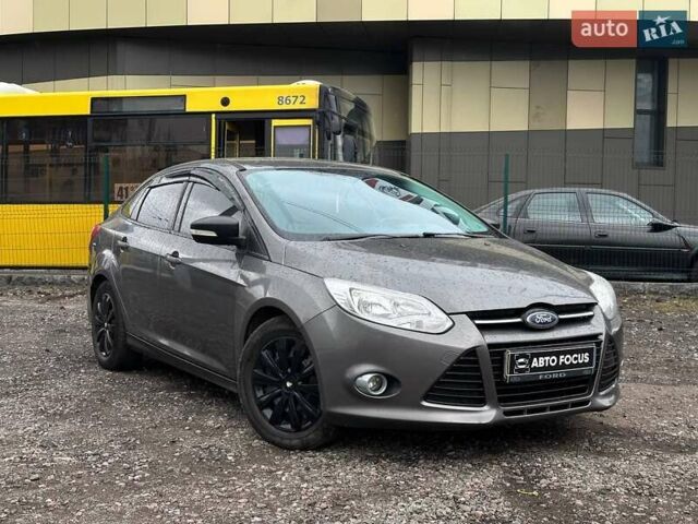 Сірий Форд Фокус, об'ємом двигуна 2 л та пробігом 286 тис. км за 7290 $, фото 1 на Automoto.ua