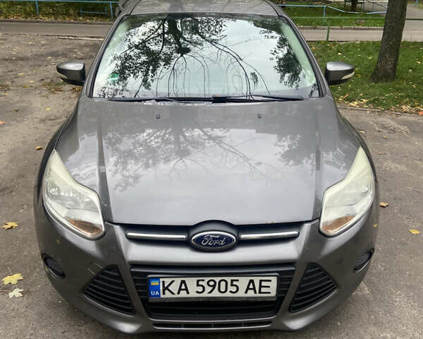 Форд Фокус 2013 в Киеве на Automoto.ua Серый Форд Фокус, объемом двигателя 2 л и пробегом 231 тыс. км за 6900 $, фото 1 на Automoto.ua