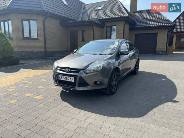 Серый Форд Фокус, объемом двигателя 2 л и пробегом 230 тыс. км за 4550 $, фото 1 на Automoto.ua