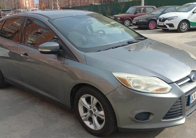 Серый Форд Фокус, объемом двигателя 2 л и пробегом 171 тыс. км за 7500 $, фото 1 на Automoto.ua