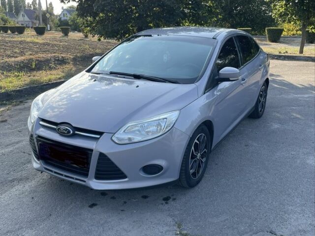 Сірий Форд Фокус, об'ємом двигуна 1 л та пробігом 219 тис. км за 7108 $, фото 1 на Automoto.ua
