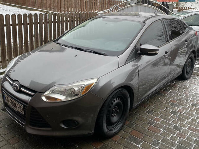 Сірий Форд Фокус, об'ємом двигуна 2 л та пробігом 240 тис. км за 6700 $, фото 1 на Automoto.ua