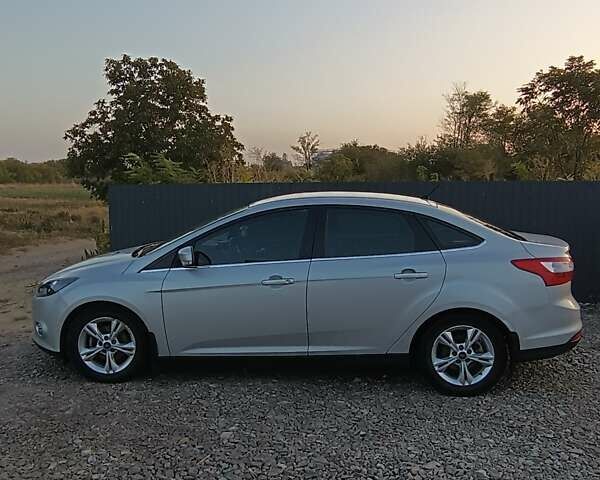 Сірий Форд Фокус, об'ємом двигуна 1 л та пробігом 108 тис. км за 7800 $, фото 1 на Automoto.ua