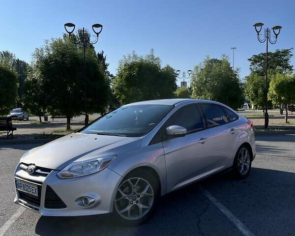 Сірий Форд Фокус, об'ємом двигуна 2 л та пробігом 182 тис. км за 7500 $, фото 1 на Automoto.ua