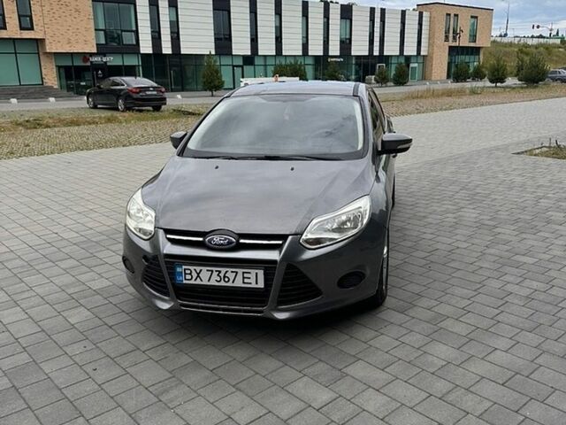 Сірий Форд Фокус, об'ємом двигуна 2 л та пробігом 286 тис. км за 7500 $, фото 1 на Automoto.ua